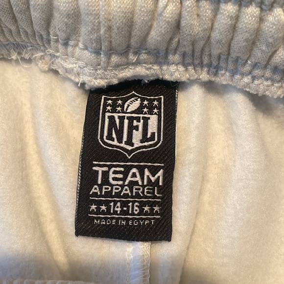 Two Pairs of Kansas Chiefs Joggers - Picture 4 of 4